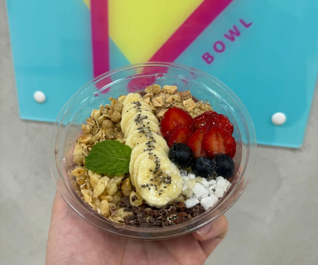 17acai bowl