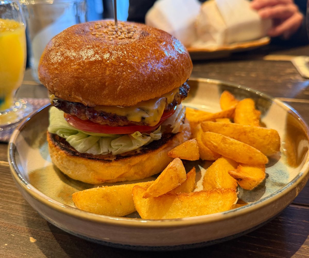 三六〇(さんろくまる)